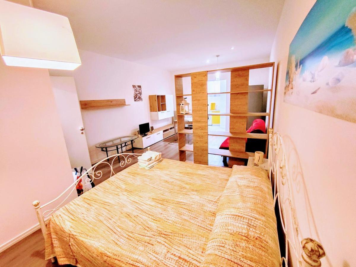 Casa Via Leuca Lejlighed Lecce Eksteriør billede